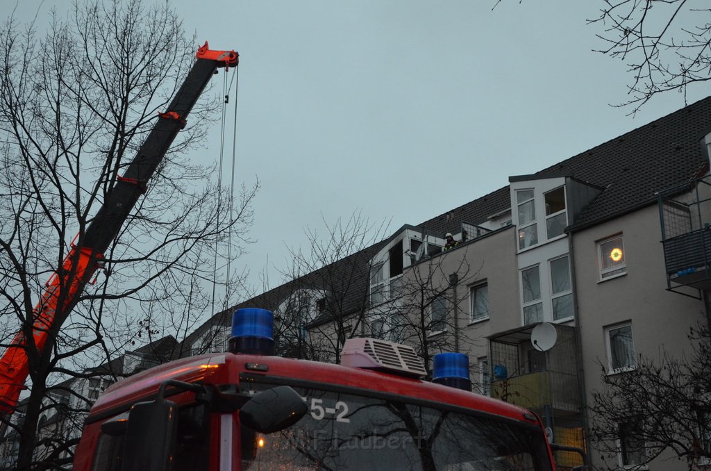 Feuer 2 Dachwohnung Koeln Severinswall Bayenstr P127.JPG